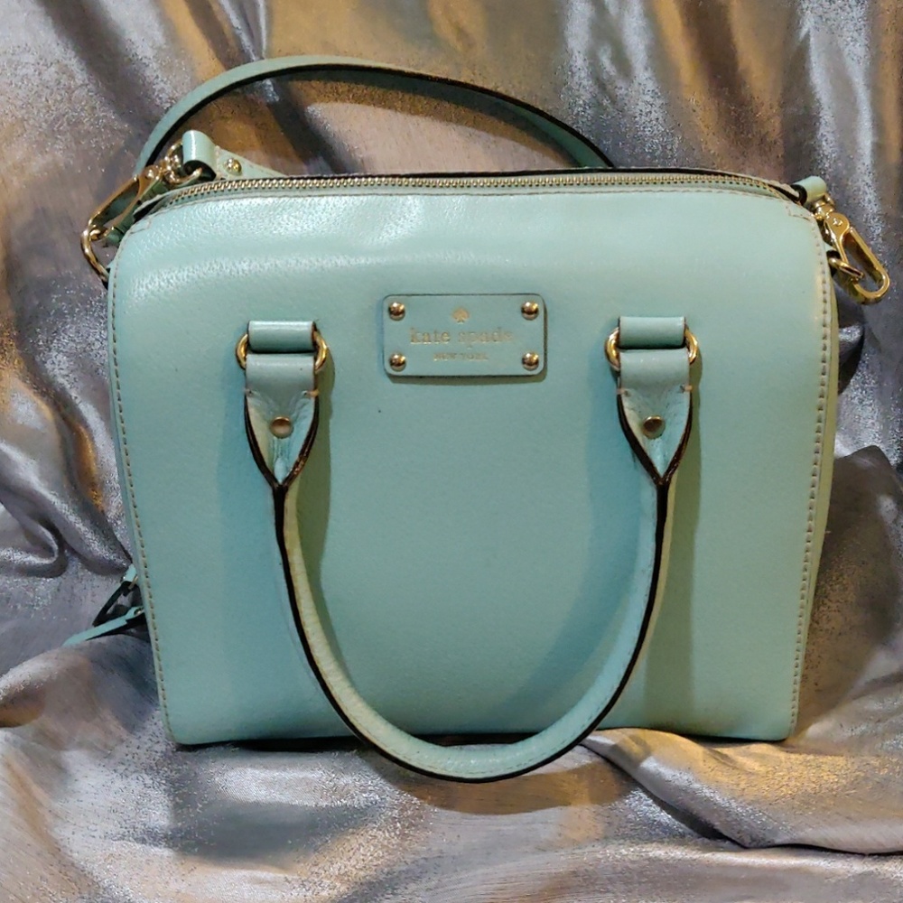 ♠️Kate Spade Satchel SOLD🎈🎈🎈